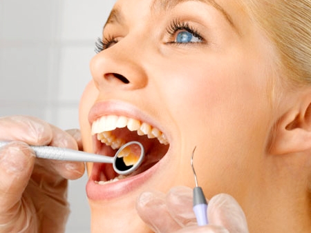 Điều trị các bệnh răng miệng tại trung tâm nha khoa