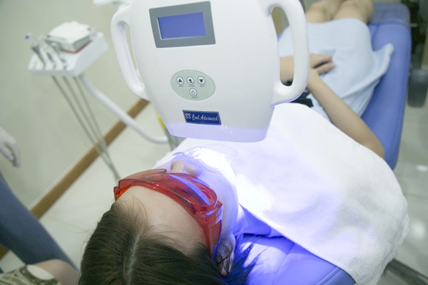 Địa chỉ tẩy trắng răng uy tín mà bạn có thể chưa biết 1