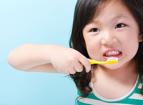 Áp xe răng ở trẻ em và những điều cần chú ý 2